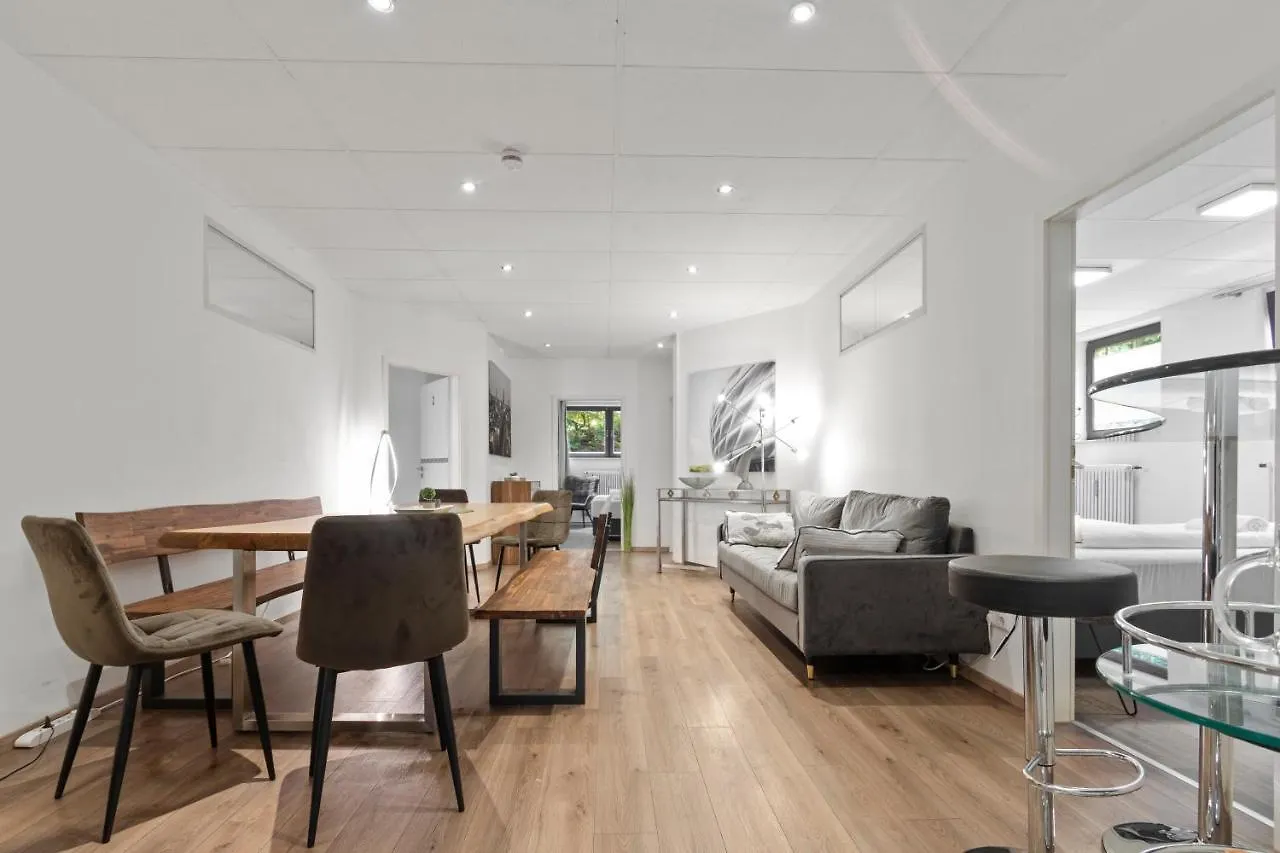 Flatista Homes - Garden House Munich