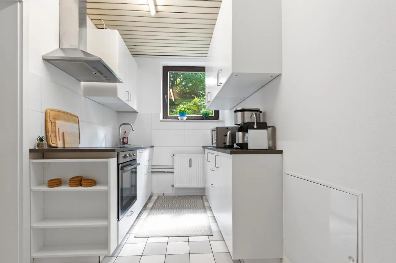 Flatista Homes - Garden House Munich 0*,
